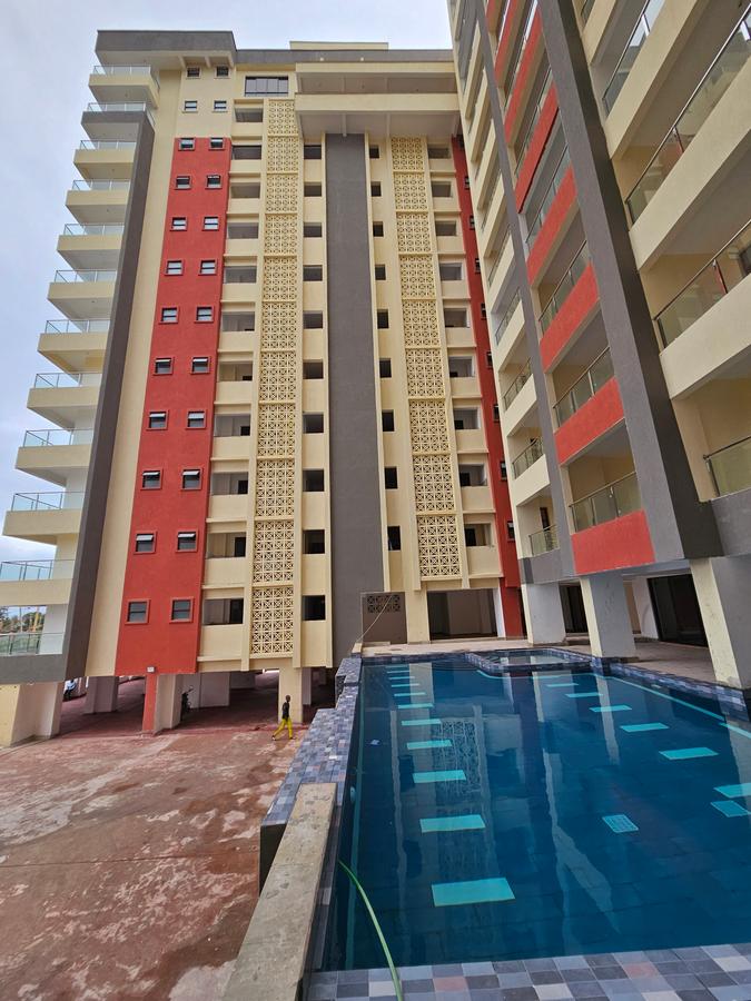 2 Bed Apartment with En Suite in Nyali Area - 2