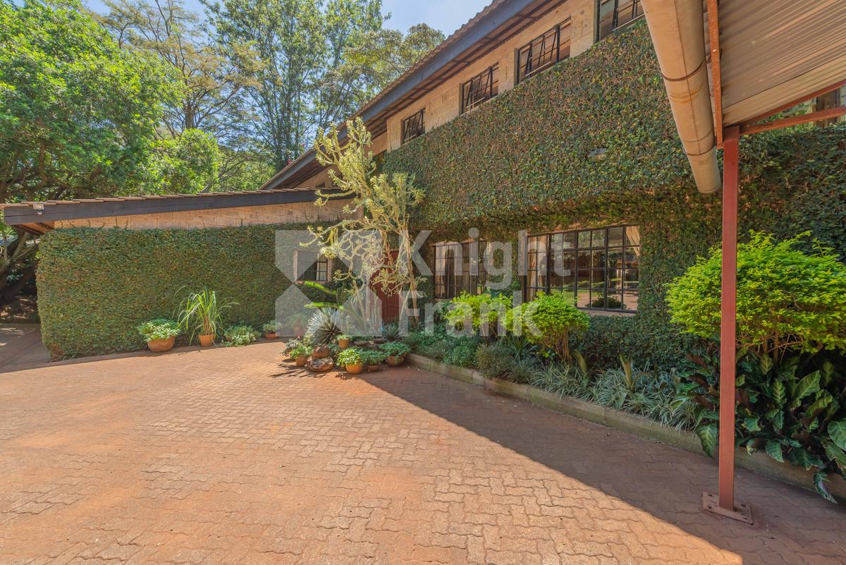 4 Bed House with Staff Quarters in Kiambu Road - 18