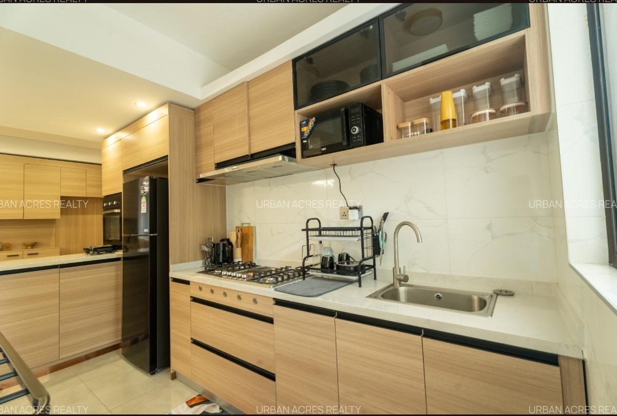 Furnished 3 Bed Apartment with En Suite at Riverside Drive - 18