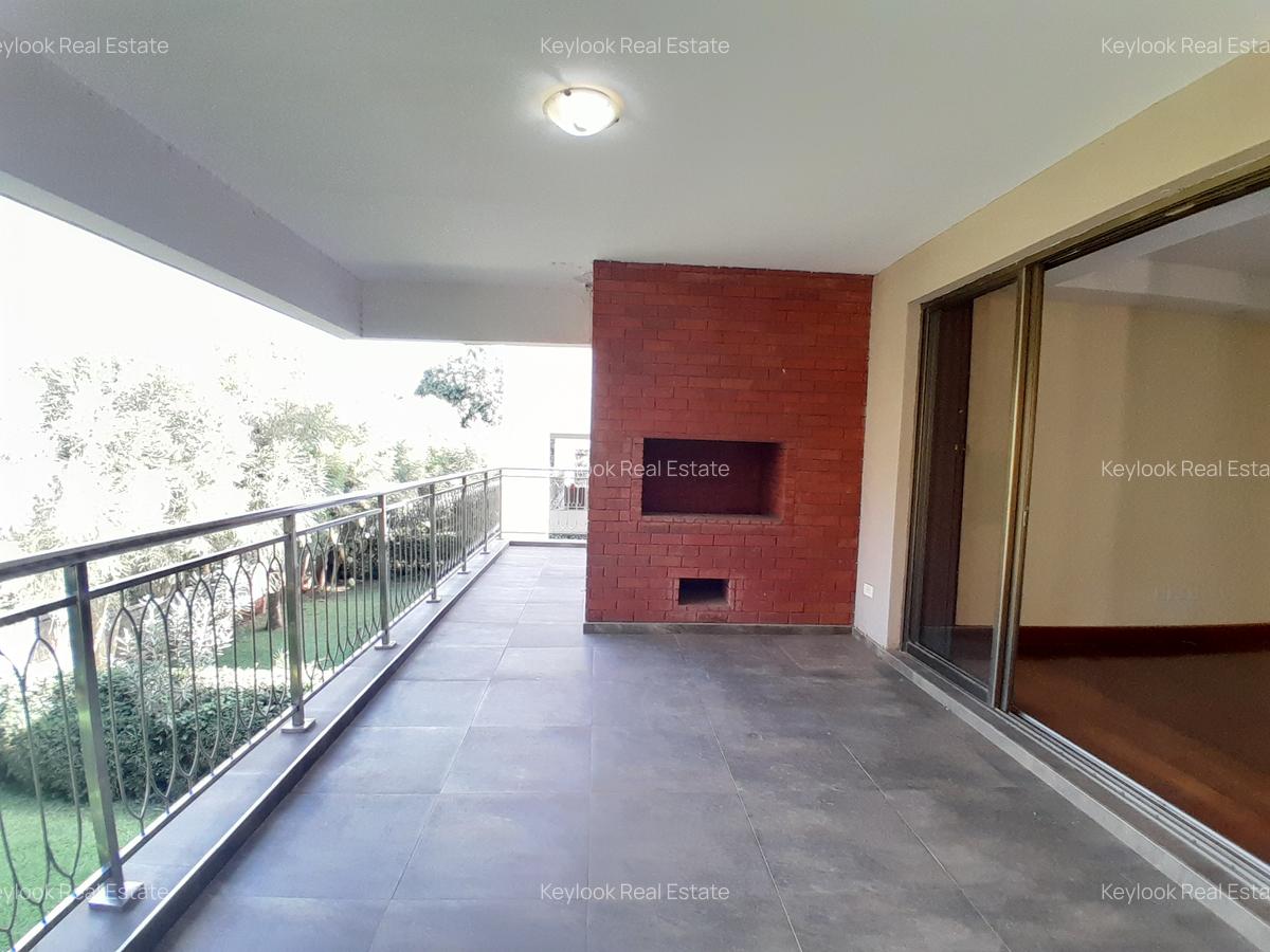 5 Bed Villa with En Suite at Lavington - 15