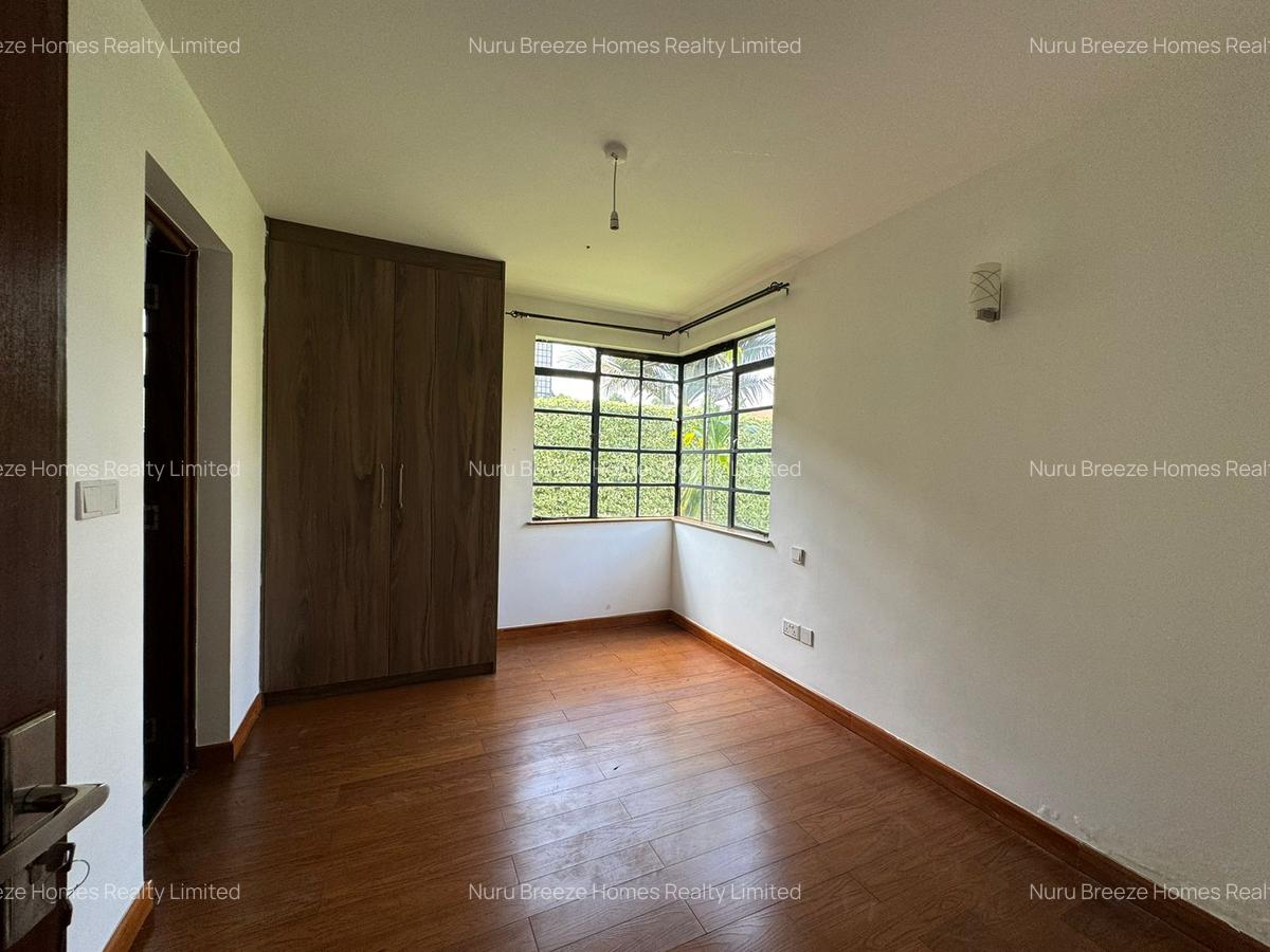 4 Bed Townhouse with En Suite in Kitisuru - 7