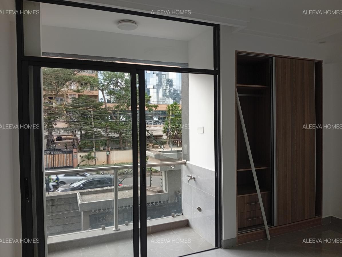 Studio Apartment with Gym in Lavington - 8