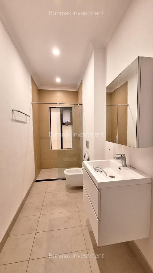 5 Bed Townhouse with En Suite at Kaputei Gardens - 15