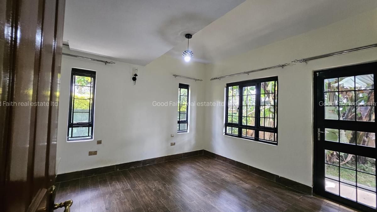 3 Bed House with En Suite in Runda - 9