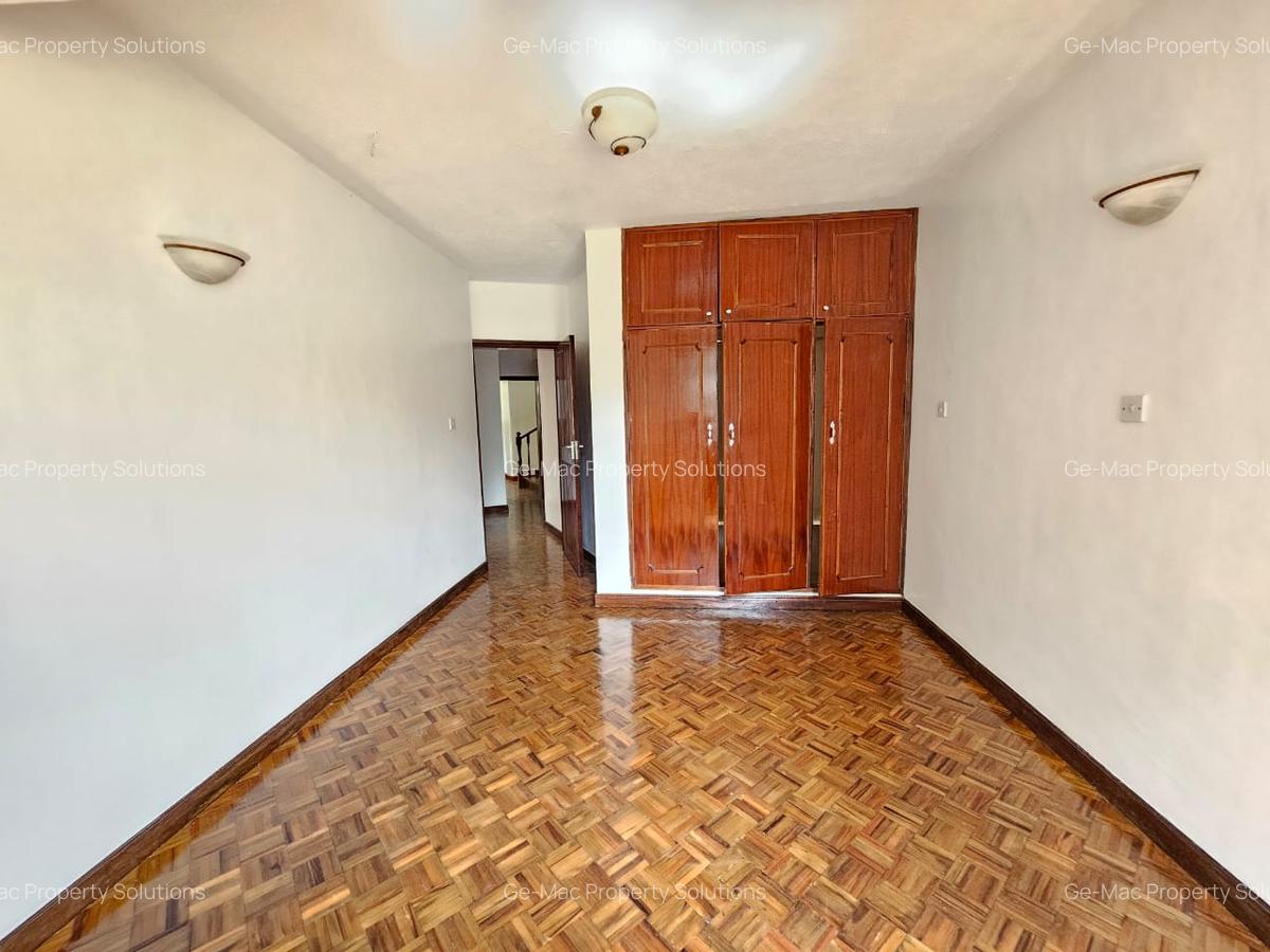 5 Bed House with En Suite in Gigiri - 16