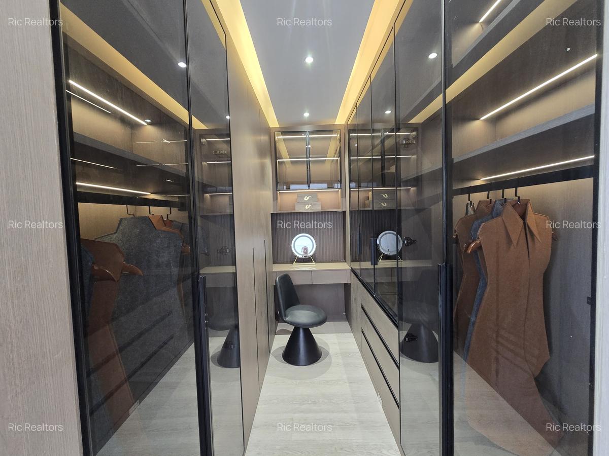 5 Bed Townhouse with En Suite at Kamangu - Kiambu - 20