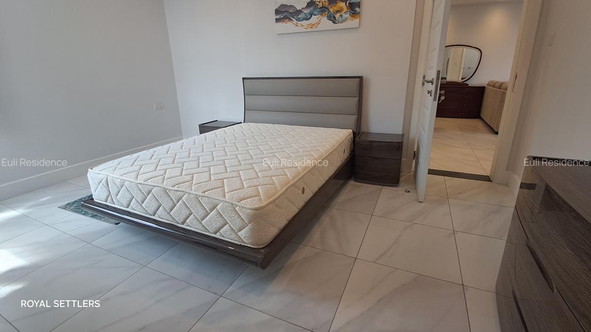 Furnished 2 Bed Apartment with En Suite at Rhapta Rd - 4