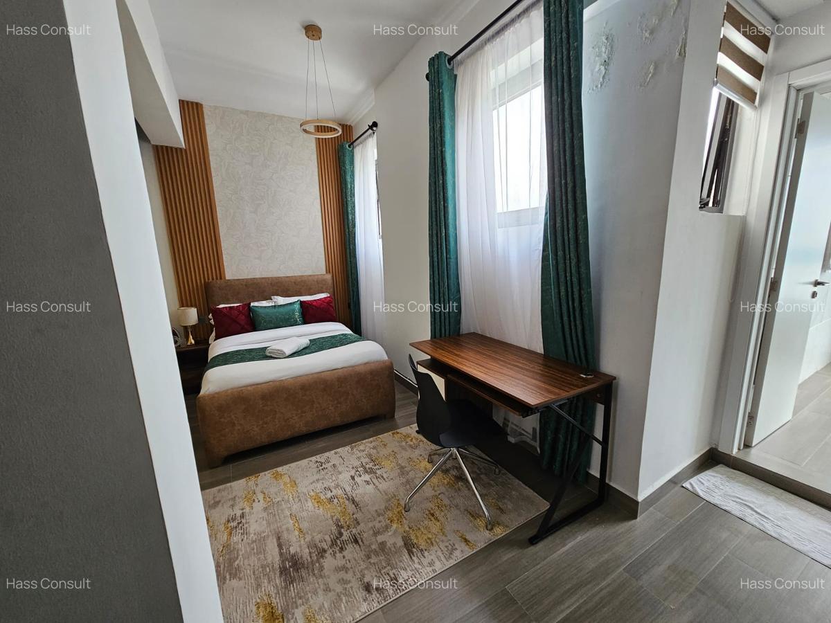 Furnished Studio Apartment with En Suite in Riverside - 2