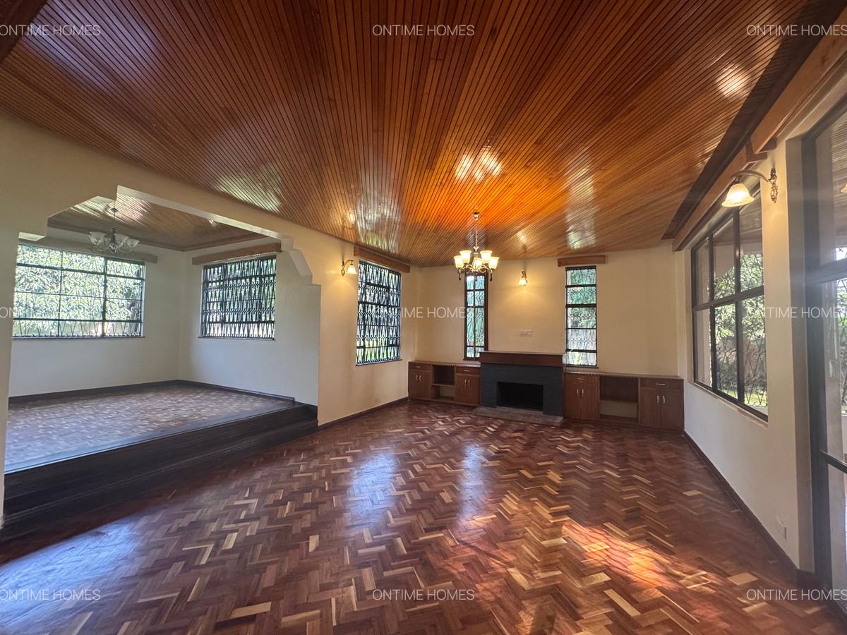 5 Bed House with En Suite at Runda - 8