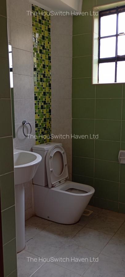 5 Bed Townhouse with En Suite at Convent Drive - 9