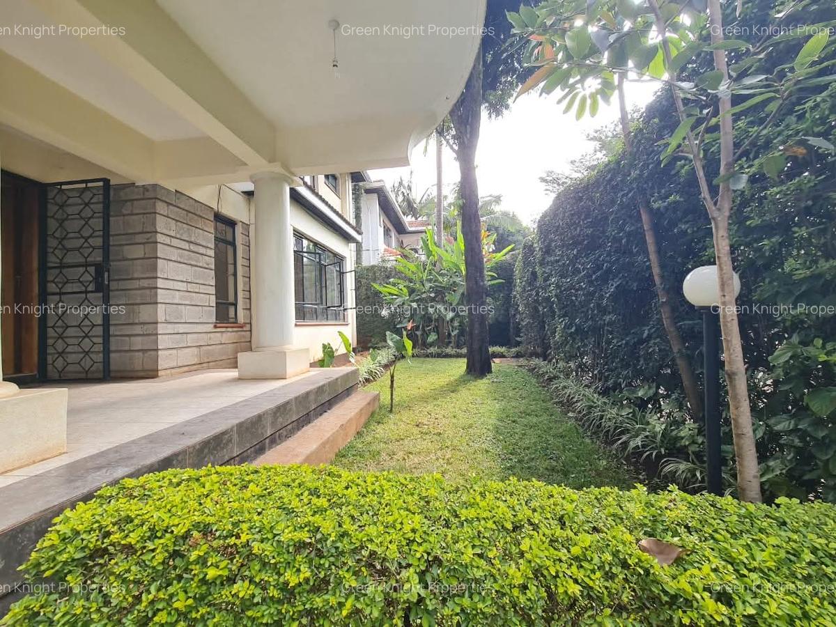 4 Bed Townhouse with En Suite in Westlands Area - 5