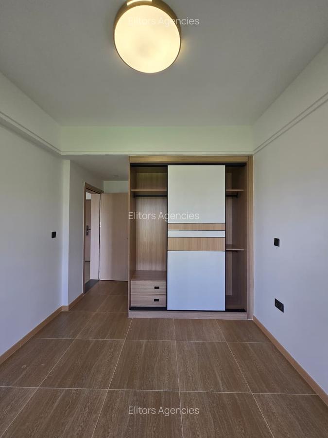 2 Bed Apartment with En Suite at Northland City - 11