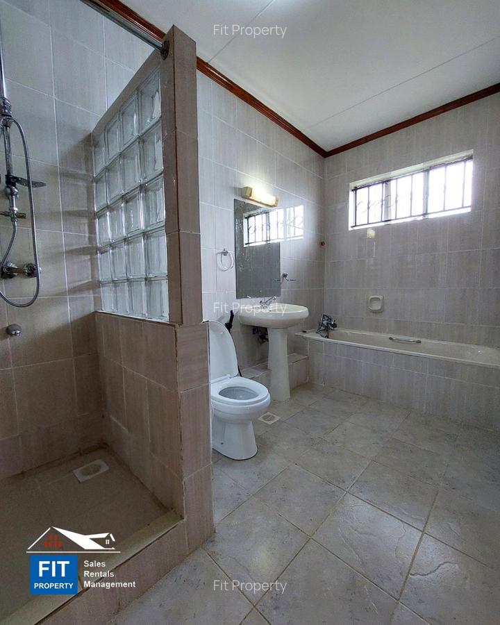 5 Bed House with En Suite at Ole Nguruone Road - 14