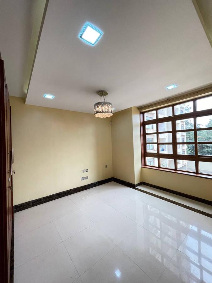 4 Bed Apartment with En Suite in Lavington - 13