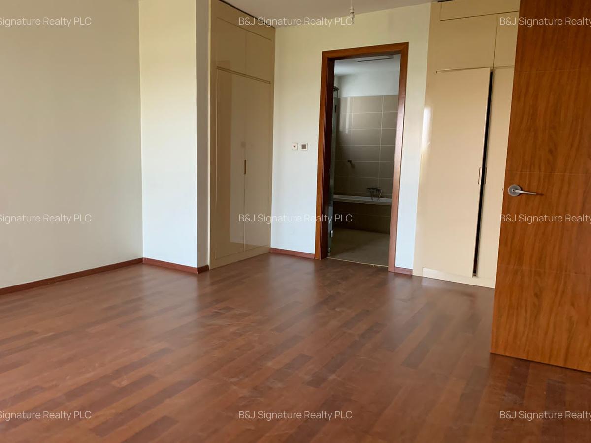 3 Bed Apartment with En Suite in Muthaiga - 11