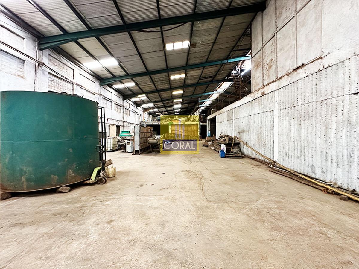 0.77 ac Warehouse with Parking at Zam - 2