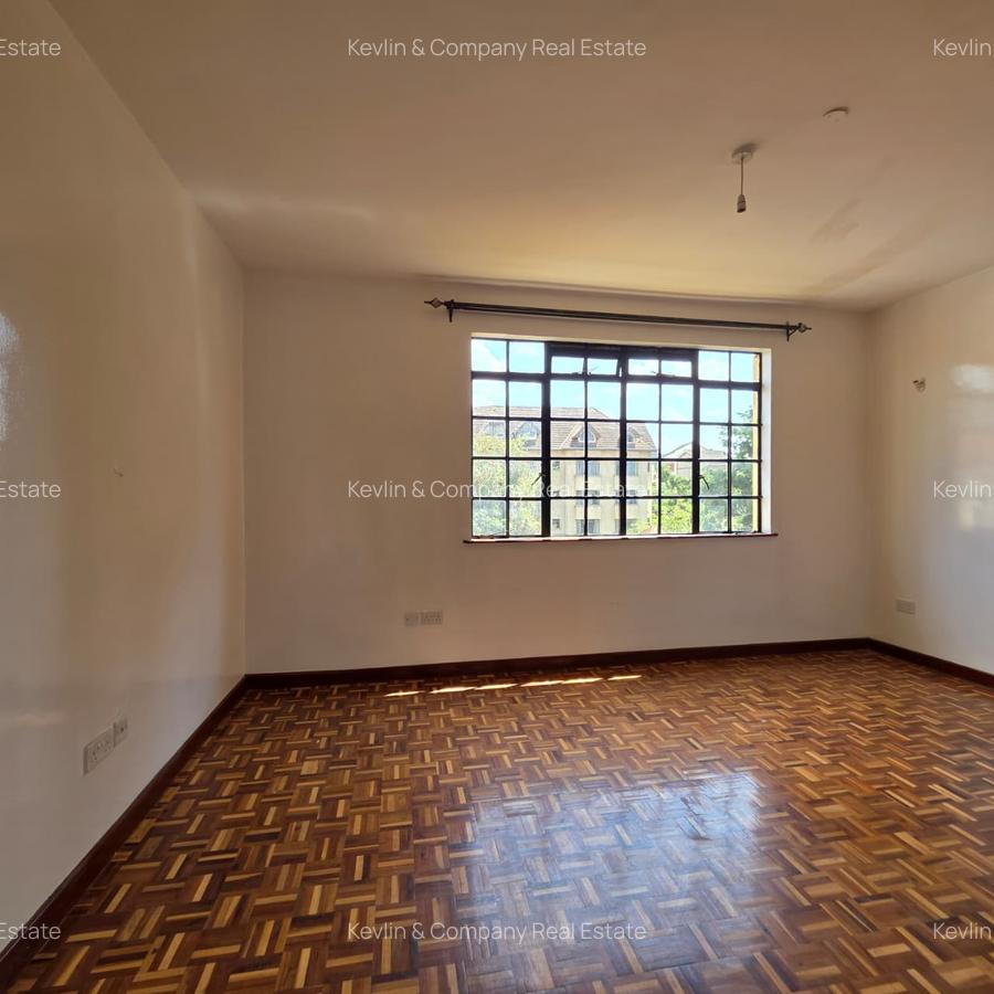 2 Bed Apartment with En Suite in Lavington - 14