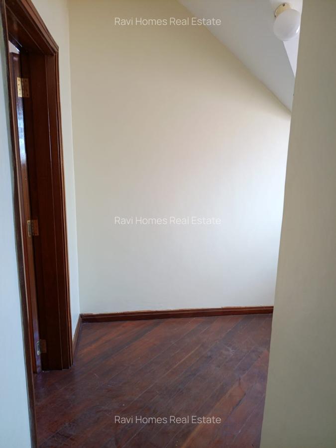 4 Bed Apartment with En Suite at Gichugu Road - 6