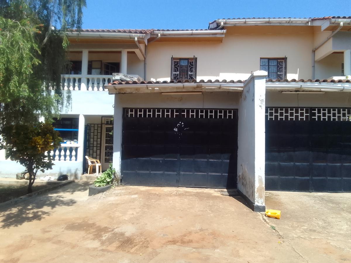 10 Bed House with En Suite at Milimani - 9