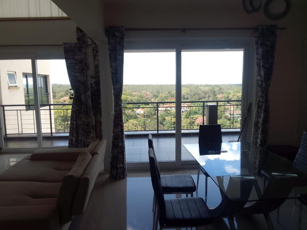 4 Bed Apartment with En Suite in Parklands - 13