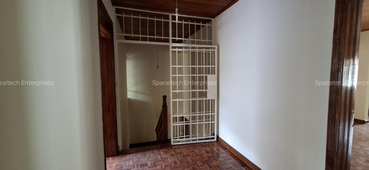 4 Bed Townhouse with Staff Quarters in Kilimani - 16
