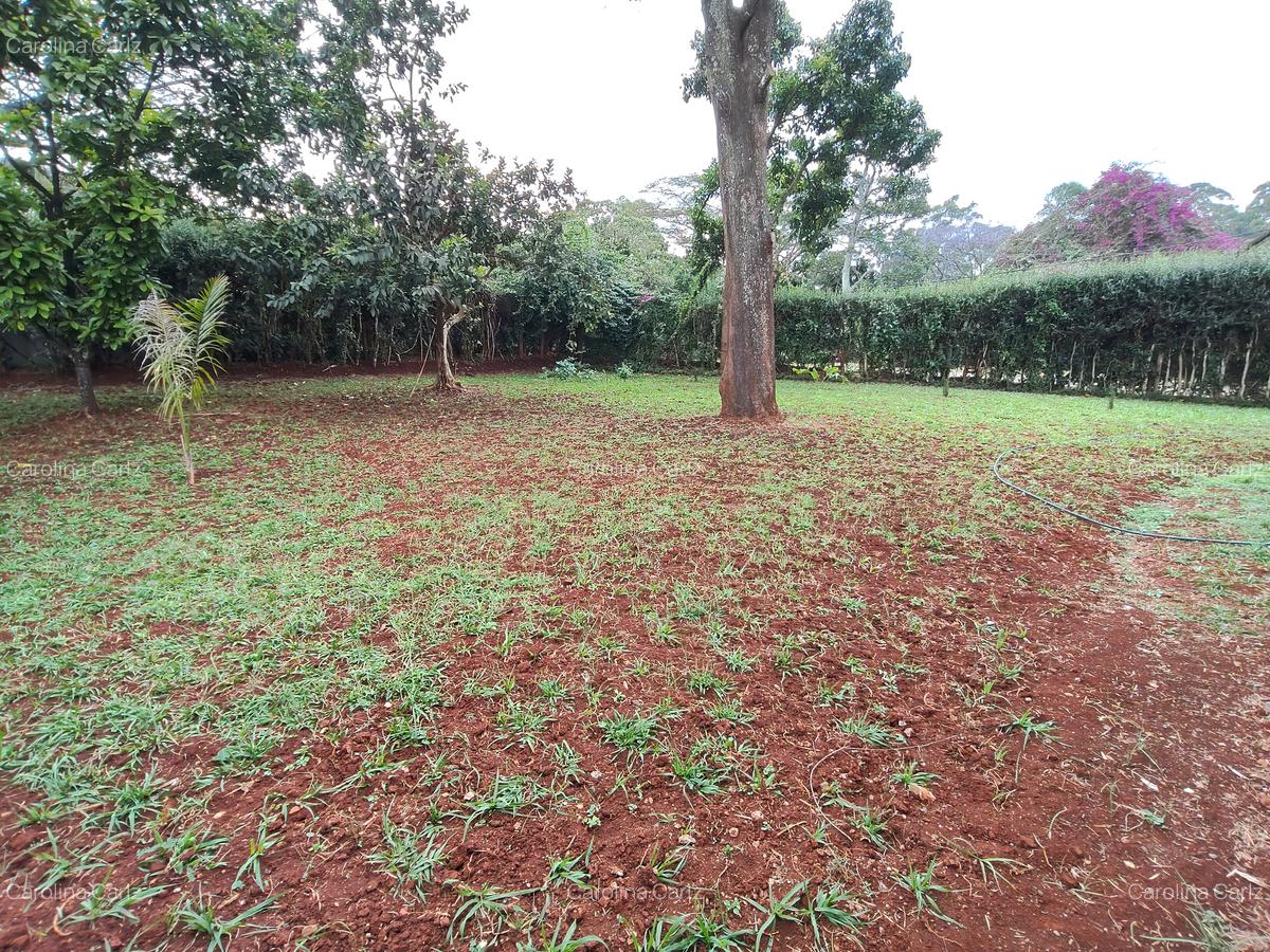 4 Bed House with En Suite at Loresho - 19