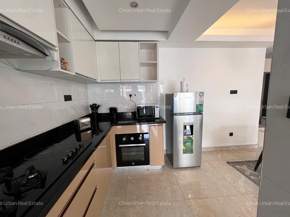 Serviced 2 Bed Apartment with En Suite at Junction Mall - 8