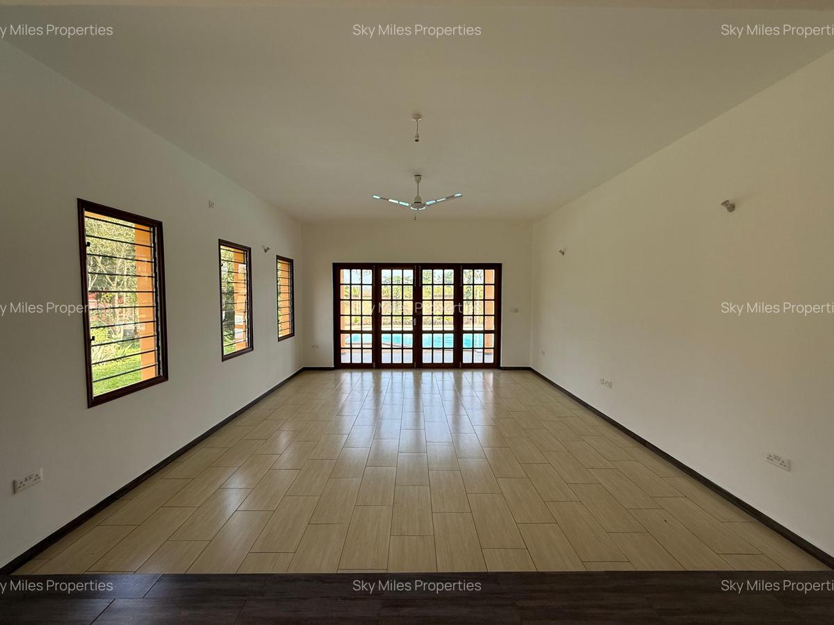 3 Bed Villa with En Suite at Ukunda - 6