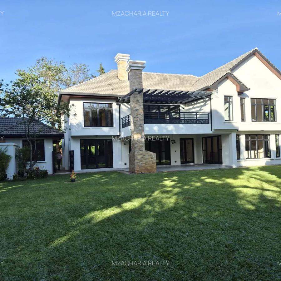 5 Bed Villa with En Suite in Runda - 19