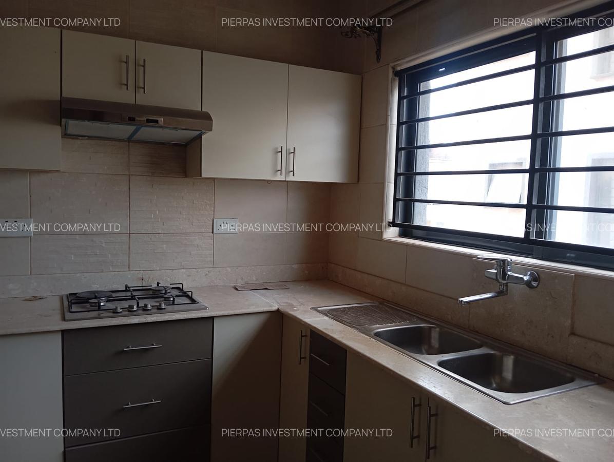Serviced 3 Bed Apartment with En Suite in Westlands Area - 6