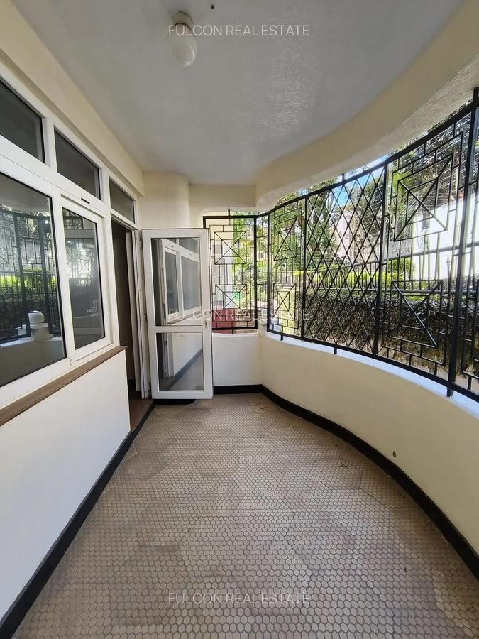 3 Bed Apartment with En Suite in Westlands Area - 4