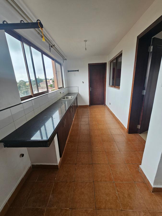 3 Bed Apartment with En Suite at Kilimani - 17