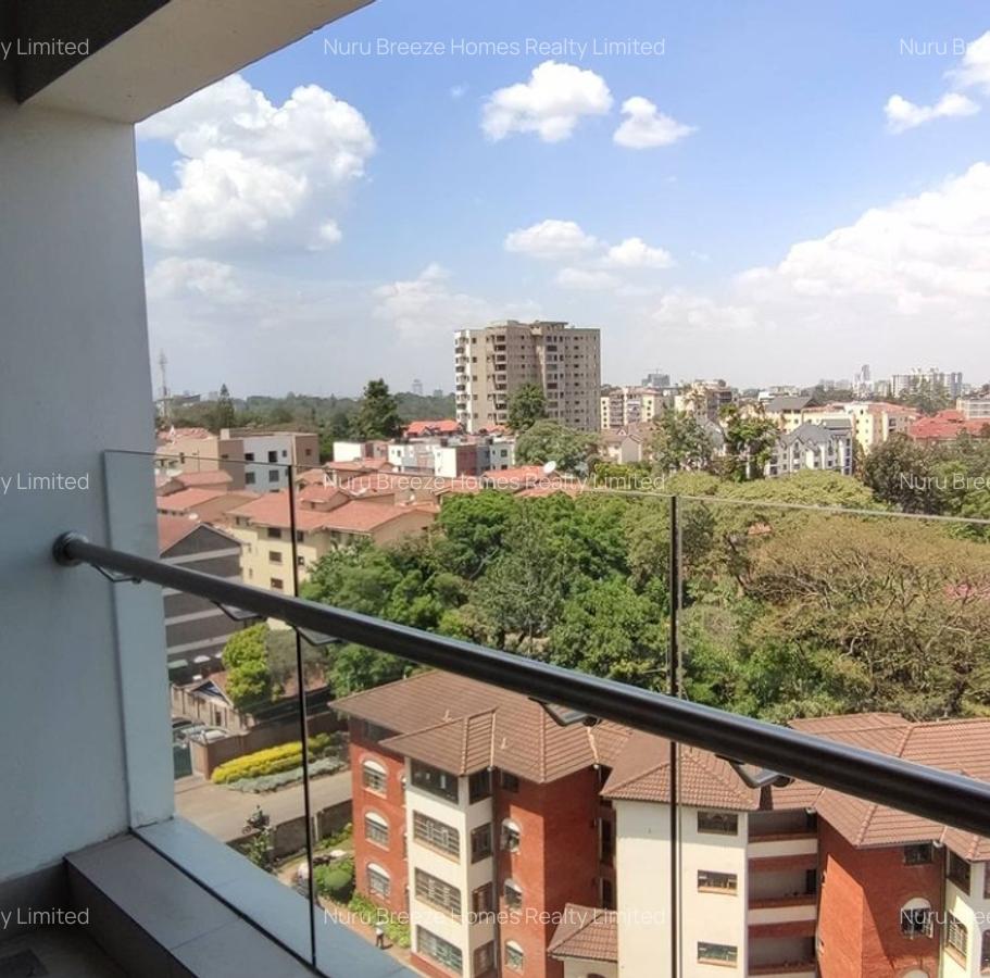 2 Bed Apartment with En Suite in Lavington - 10