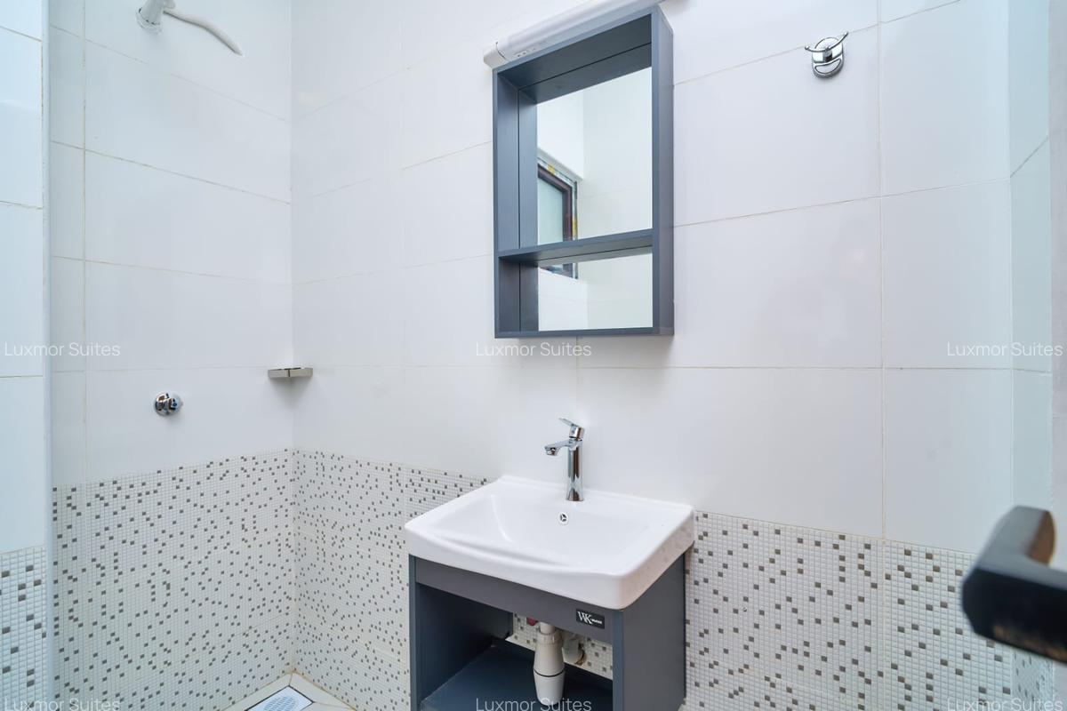 Serviced Studio Apartment with En Suite at Syokimau - 7