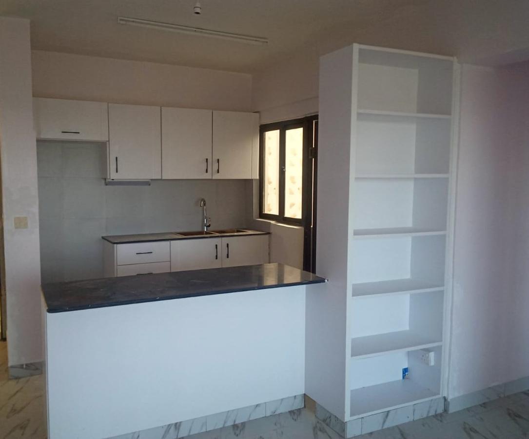 1 Bed Apartment with Gym in Ngong Road - 3