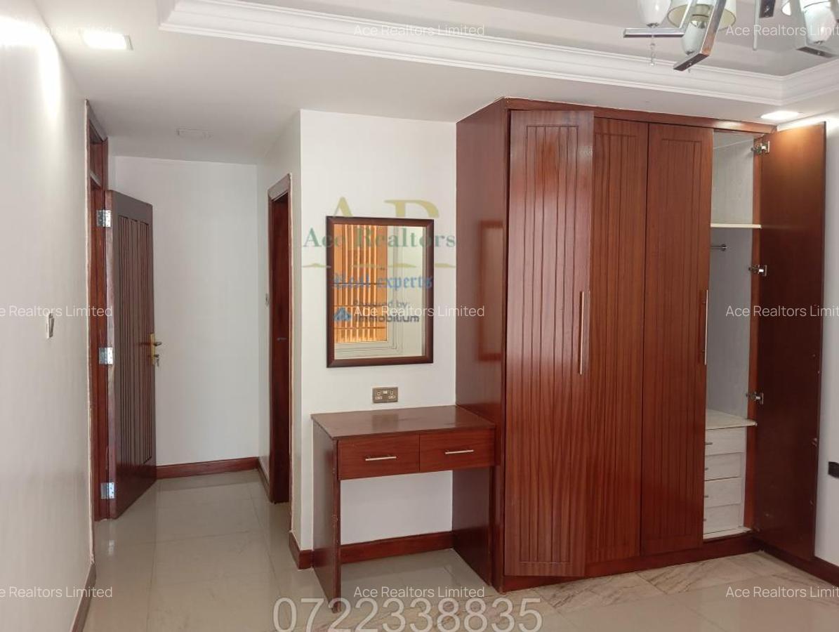 2 Bed Apartment with En Suite at Kilimani - 5