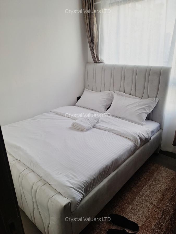 1 Bed Apartment with Swimming Pool in Kilimani - 3