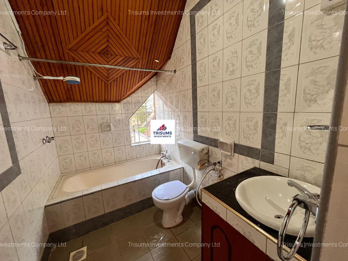 4 Bed Townhouse with En Suite in Westlands Area - 19