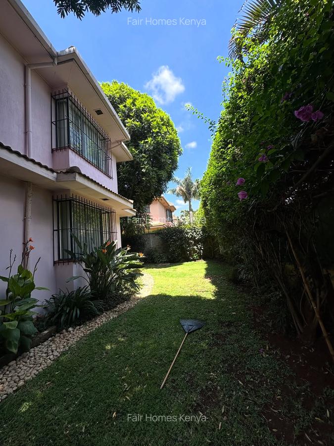 4 Bed Townhouse with En Suite at Convent Drive - 3