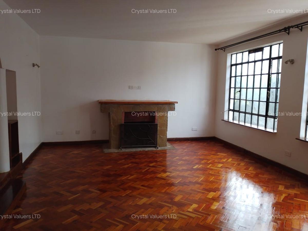 4 Bed Townhouse with En Suite in Kiambu Road - 13