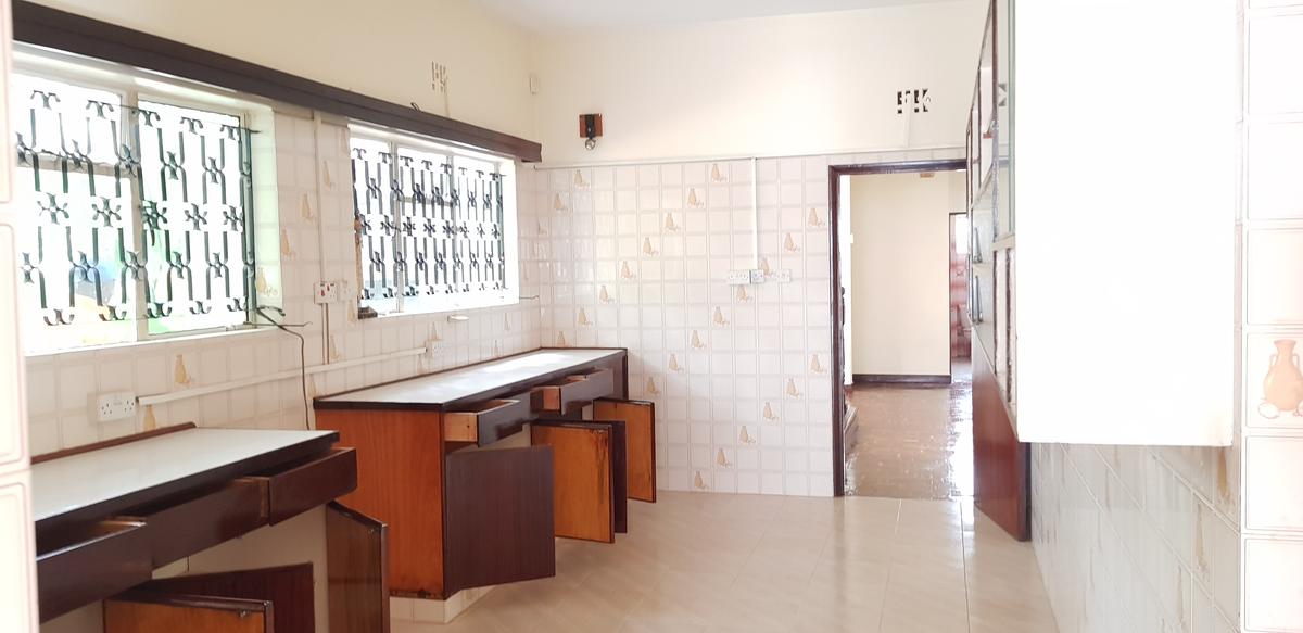 5 Bed House with En Suite at Kitisuru Road - 12