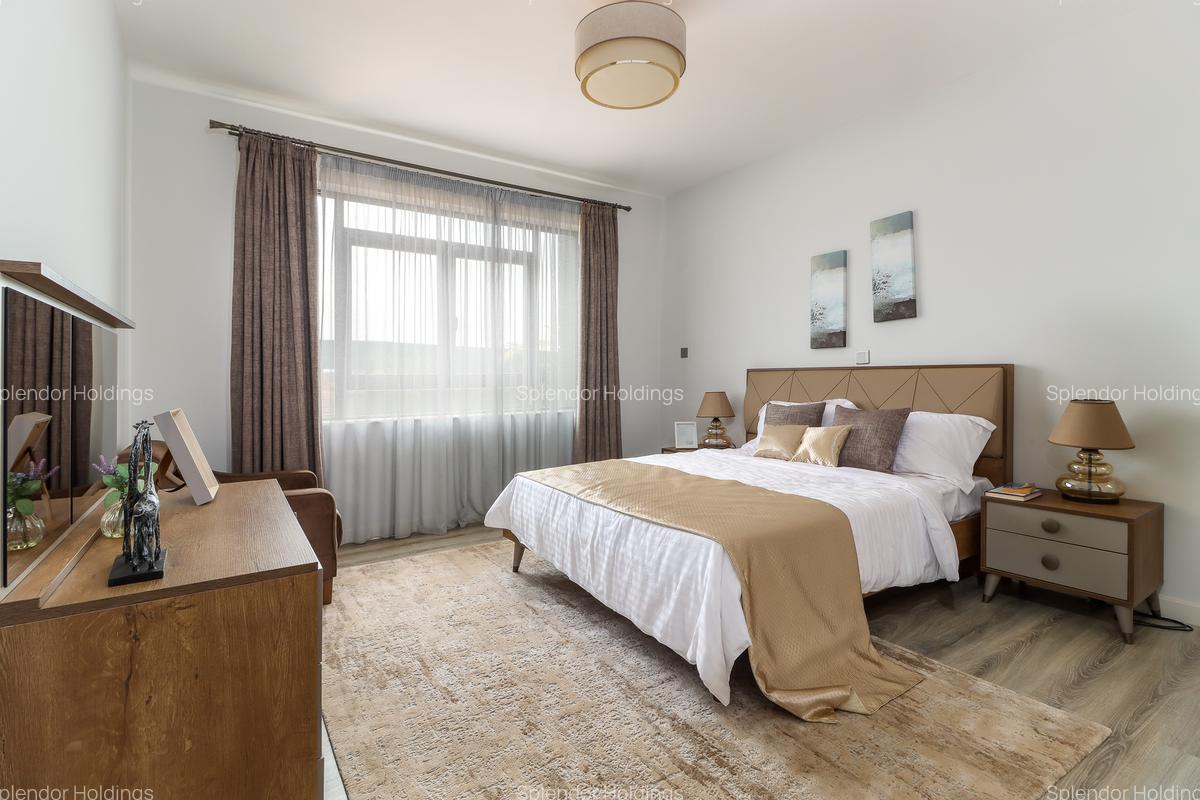 5 Bed Townhouse with En Suite in Runda - 11