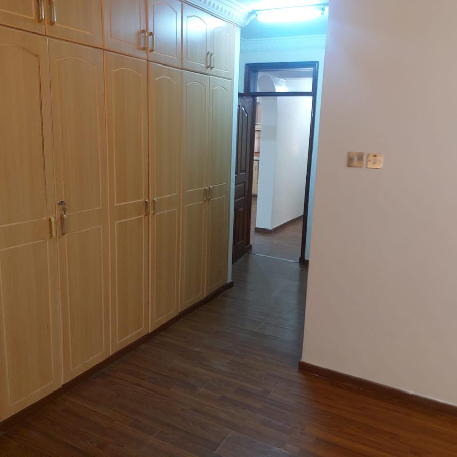 3 Bed Apartment with En Suite in Kileleshwa - 11