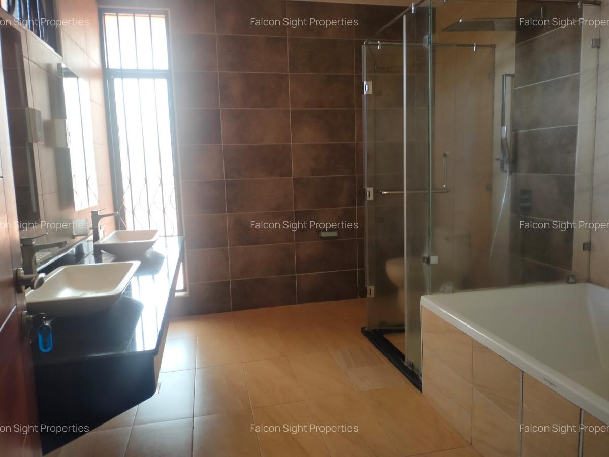 4 Bed Townhouse with Swimming Pool at Few Minutes Drive To Roslyn Academy And Gigiri - 17
