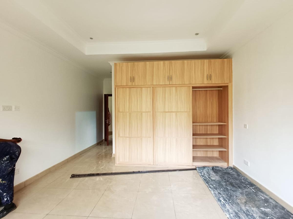 4 Bed House with En Suite in Kiambu Road - 20