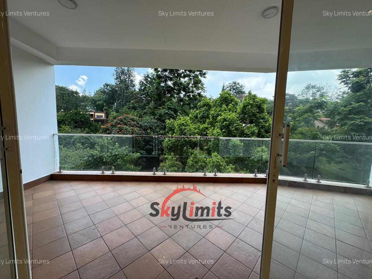 2 Bed Apartment with En Suite in Parklands - 2