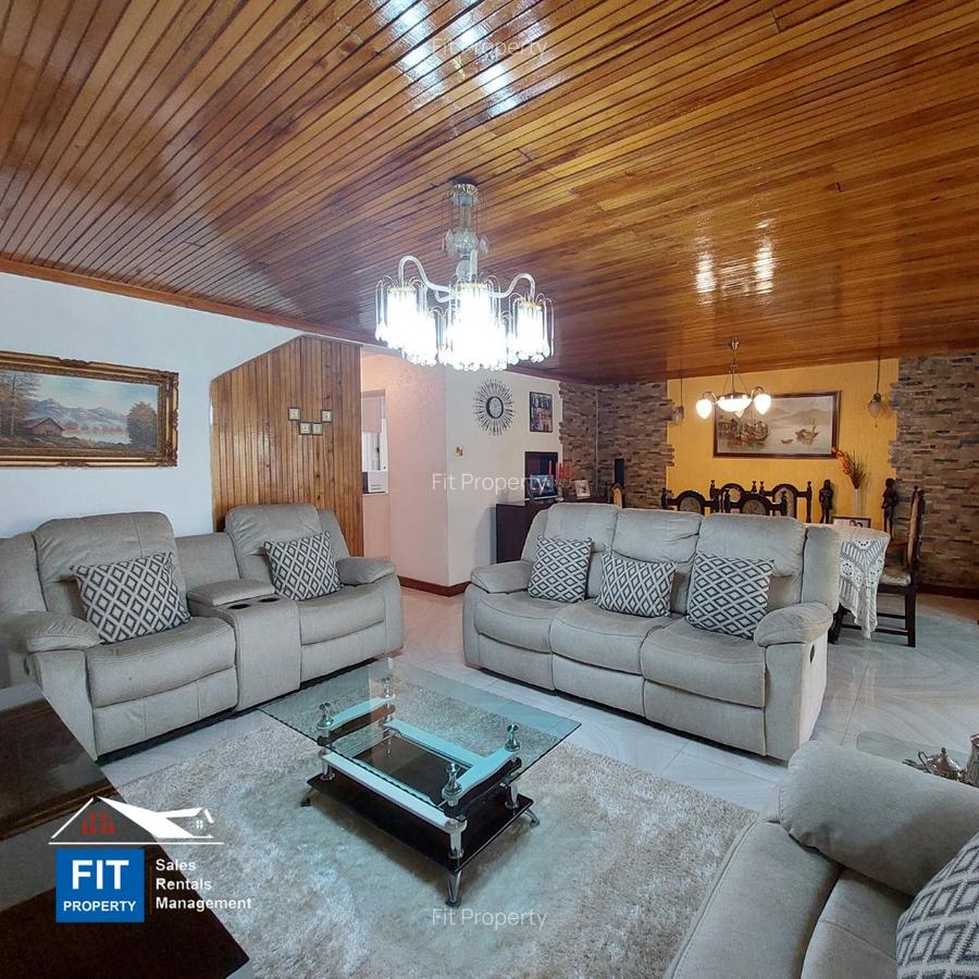 0.1 ac Commercial Property with Parking in Parklands - 2