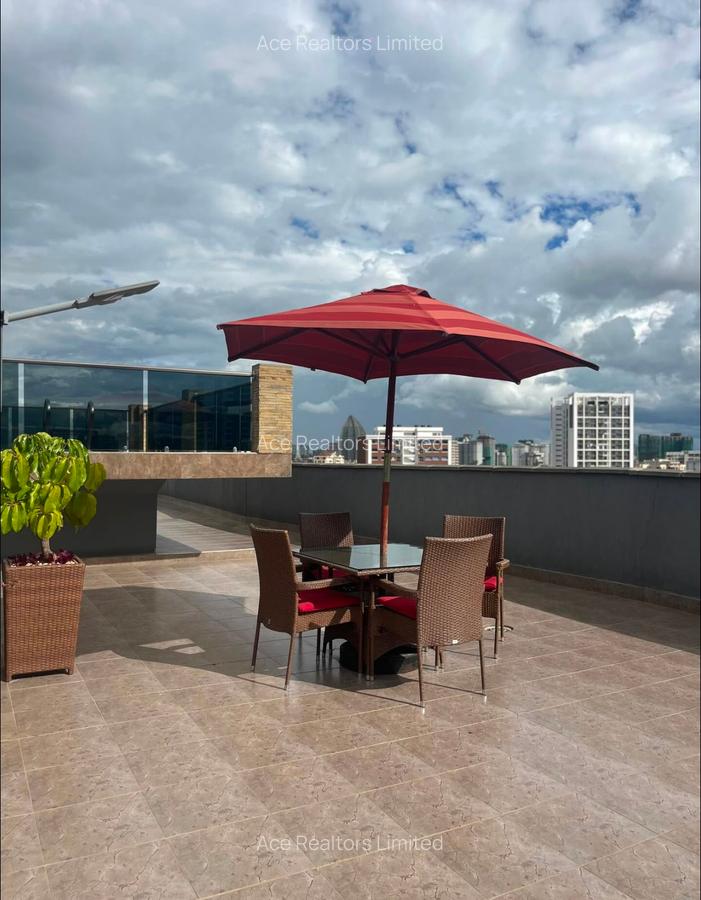 Serviced 2 Bed Apartment with En Suite at Grey Pearl - 10