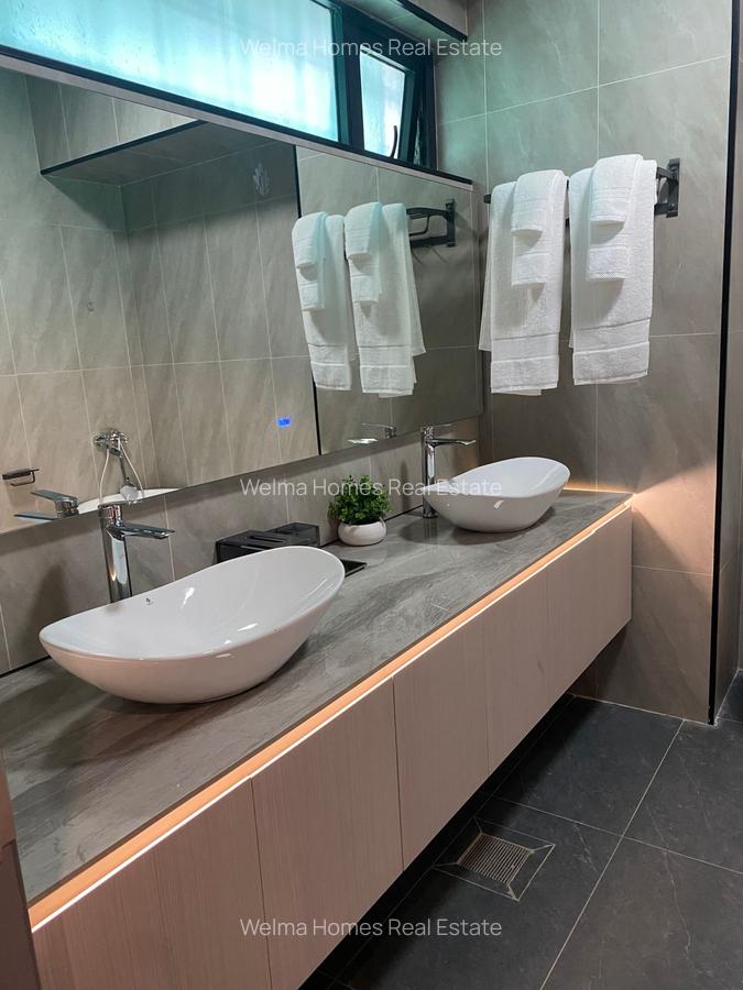 5 Bed Apartment with En Suite in Kileleshwa - 15