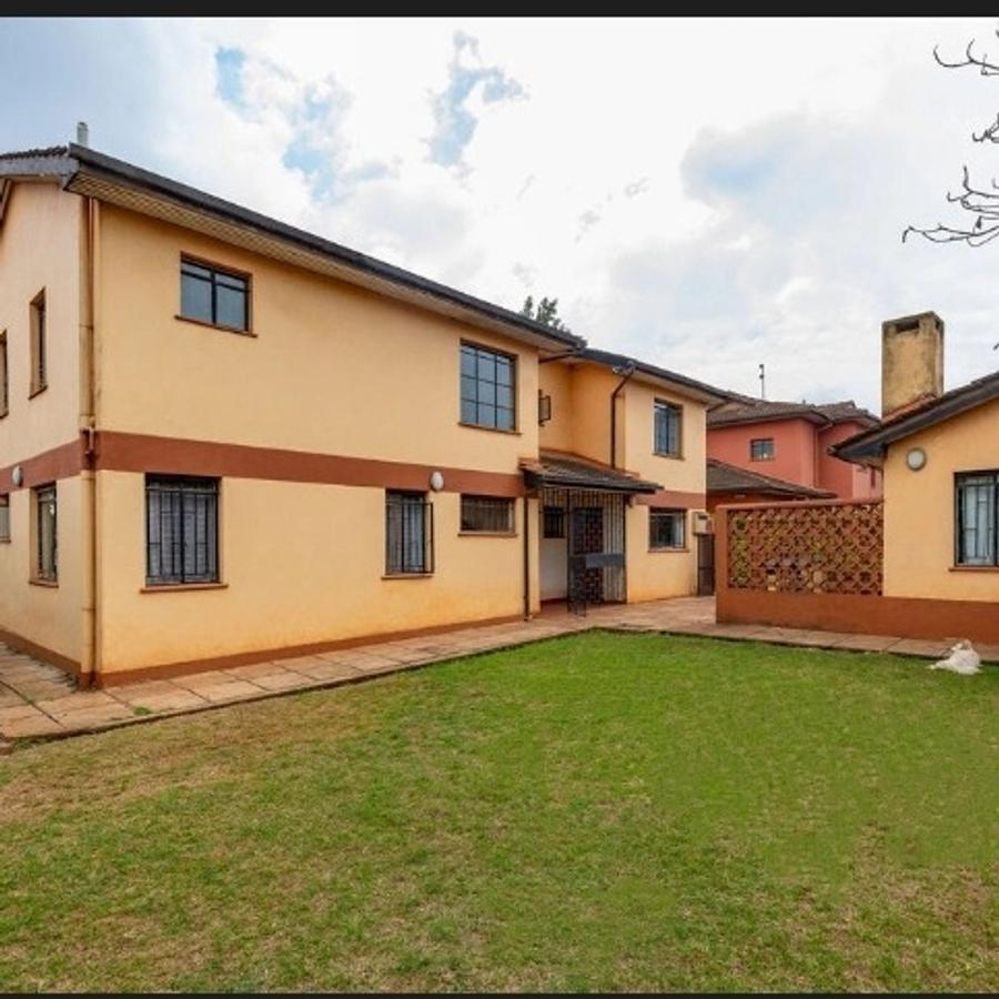 4 Bed House with En Suite at Westland - 1